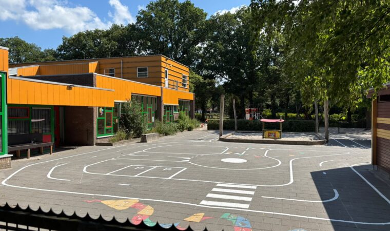 Muziekvakdocent zorgt voor plezier én talentontwikkeling op de Kardinaal Alfrinkschool in Emmen